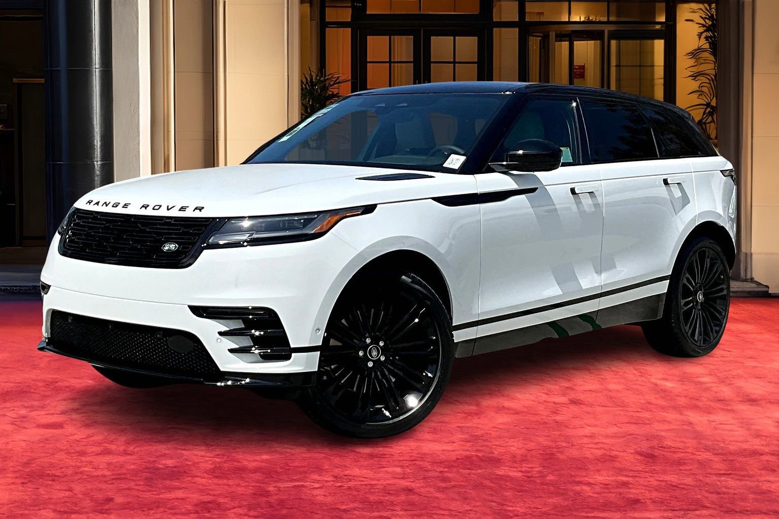 New 2026 Land Rover Range Rover Velar Dynamic SE