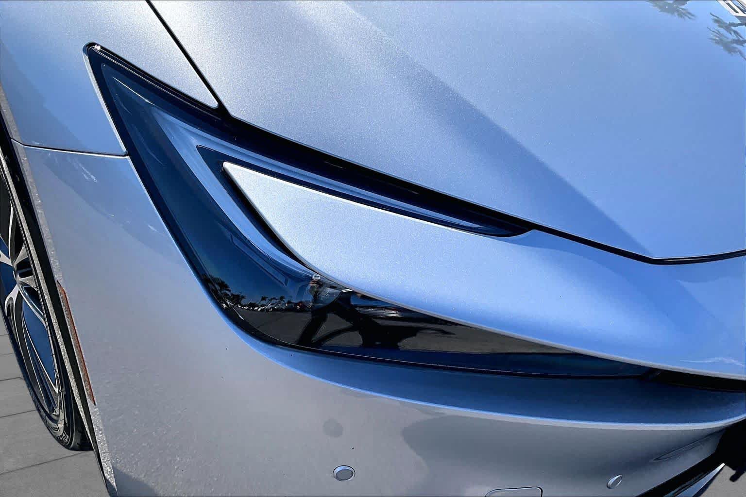 Used 2024 Toyota Prius XLE FWD image 25