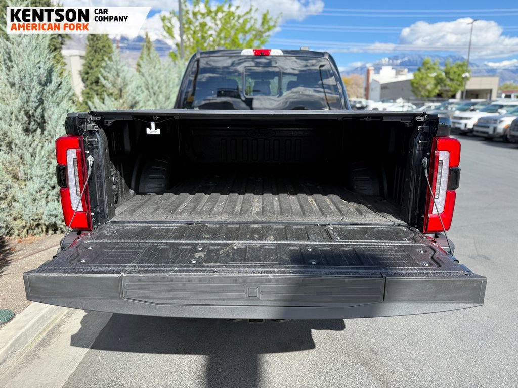 Used 2025 Ford F250 Platinum w/ Tremor Off-Road Package AWD/4WD image 46