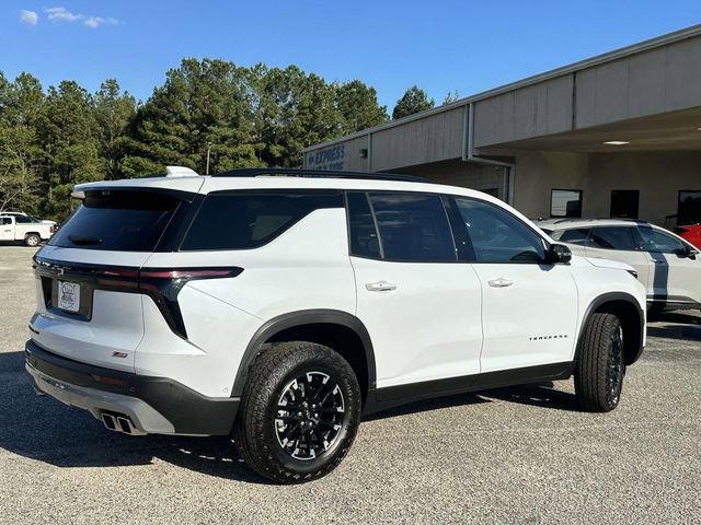 New 2026 Chevrolet Traverse Z71 w/ Enhanced Driving Package image 9