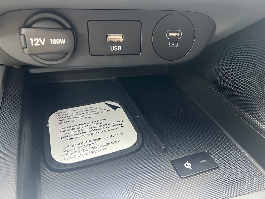 Used 2026 Hyundai Elantra Sport FWD image 31