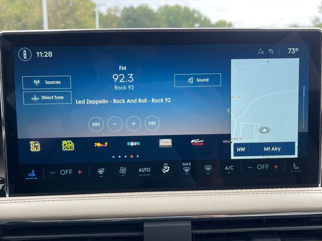 New 2025 Lincoln Corsair Reserve image 11