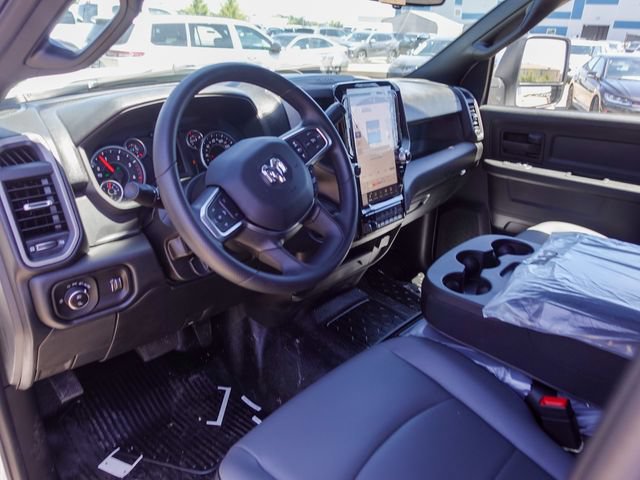 New 2026 RAM 3500 Tradesman AWD/4WD image 10