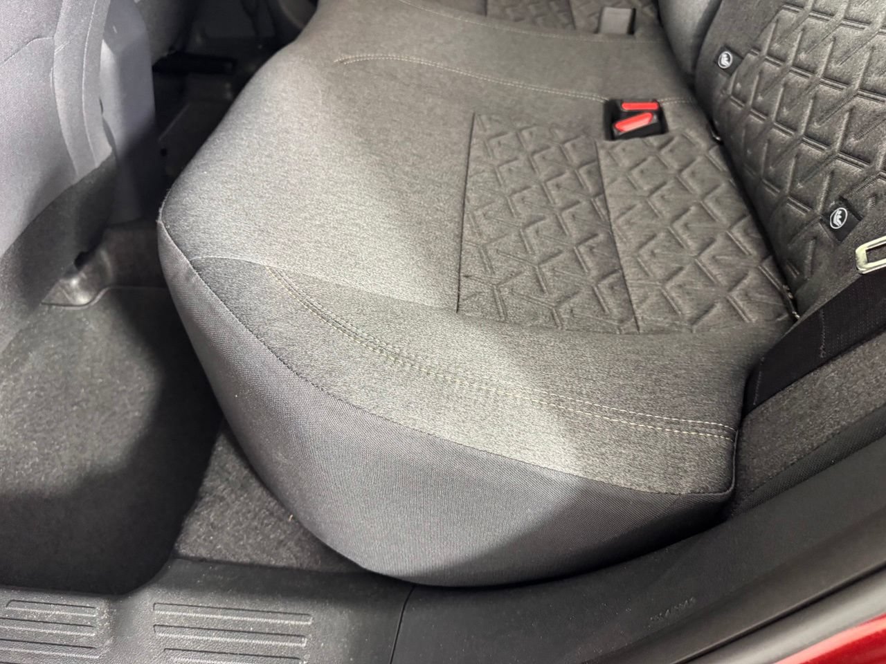 Used 2026 Nissan Kicks SV FWD image 30