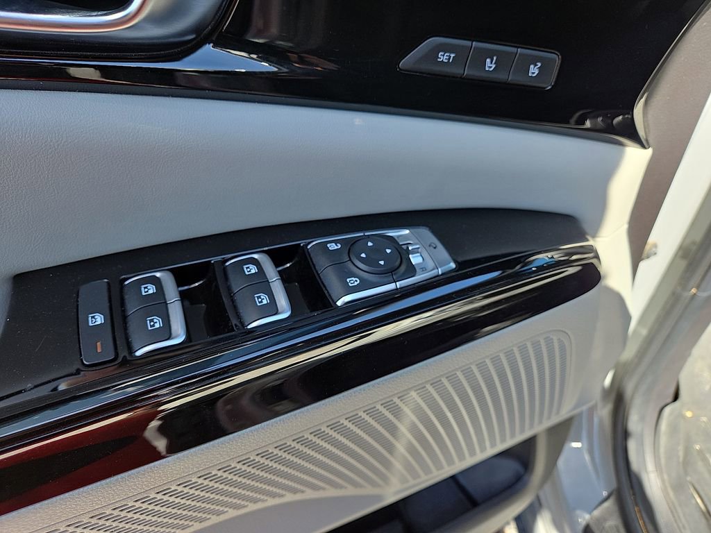 Used 2022 Kia Carnival SX image 21