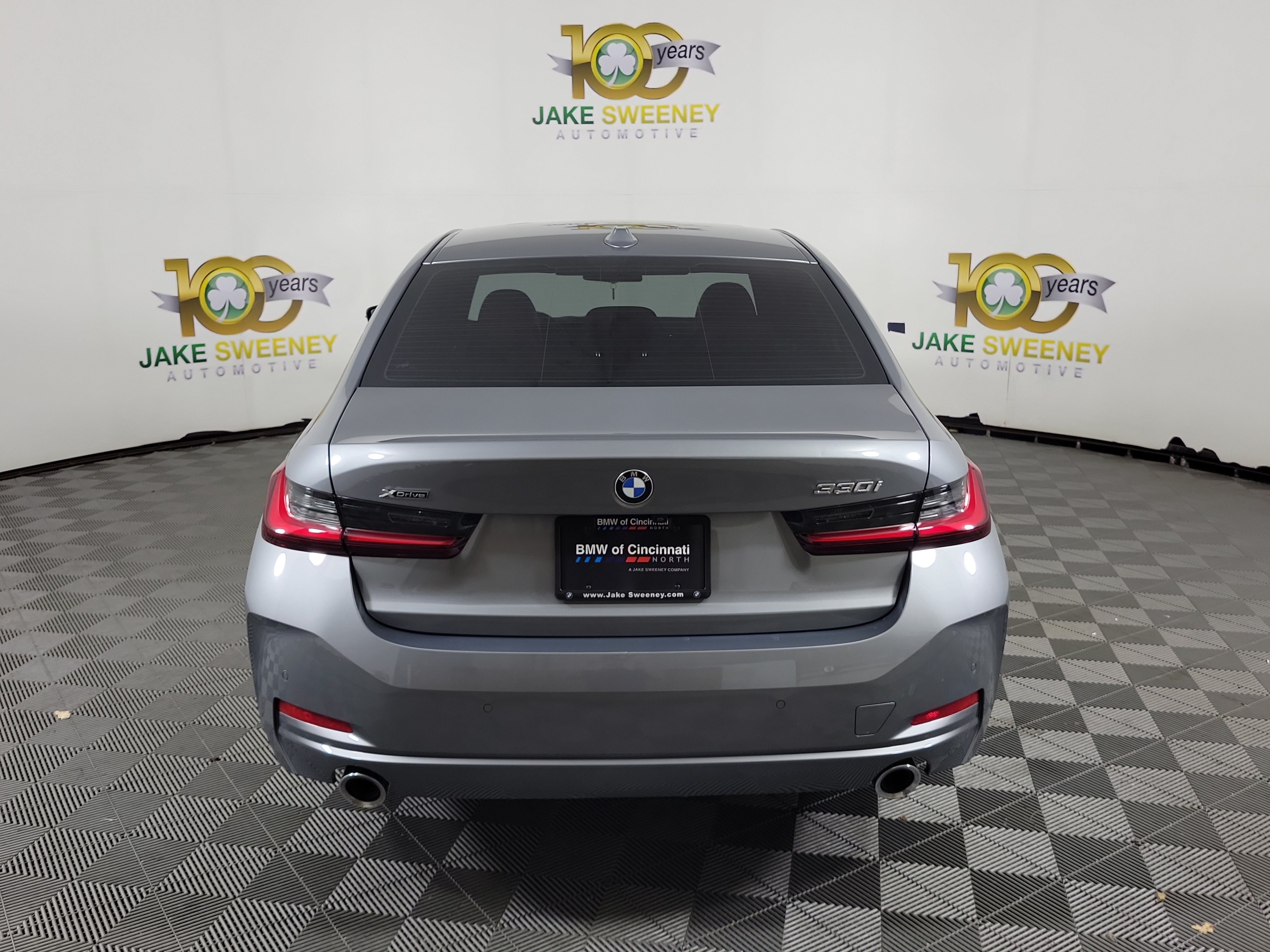 Certified 2025 BMW 330i xDrive Sedan w/ Convenience Package AWD/4WD image 6