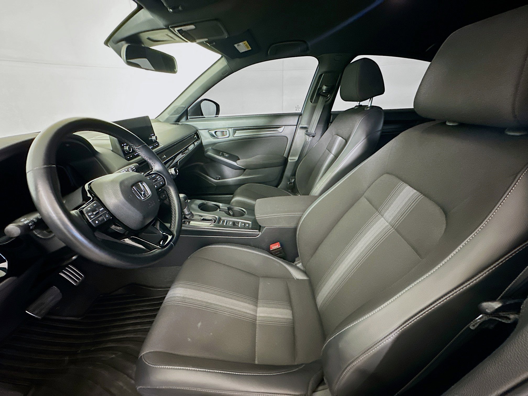 Used 2022 Honda Civic Sport image 13