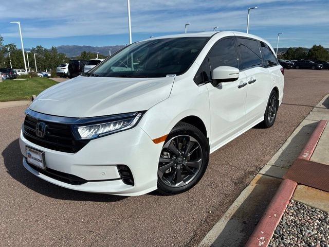 Certified 2023 Honda Odyssey Elite image 3