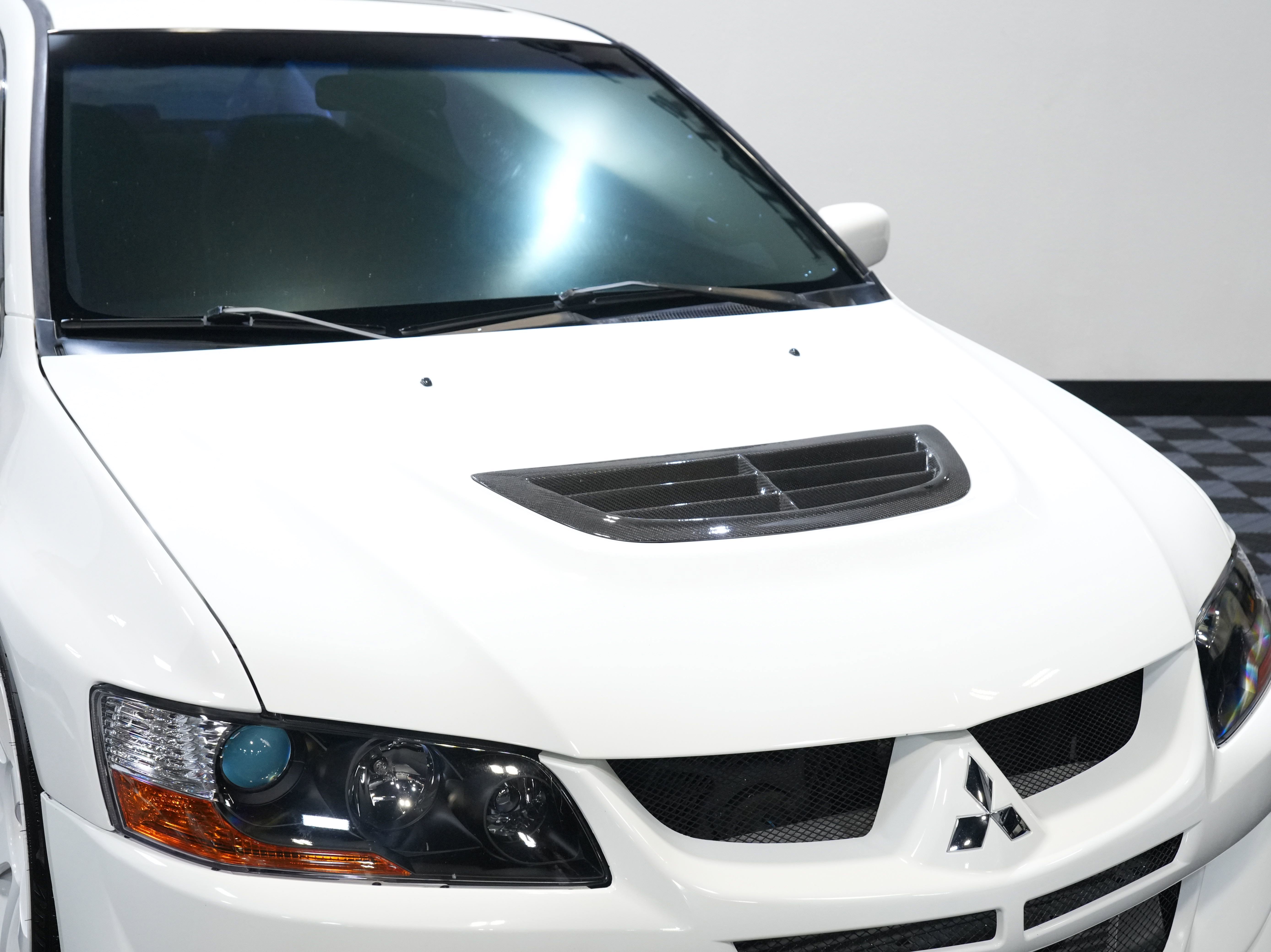 Used 2003 Mitsubishi Lancer Evolution image 12