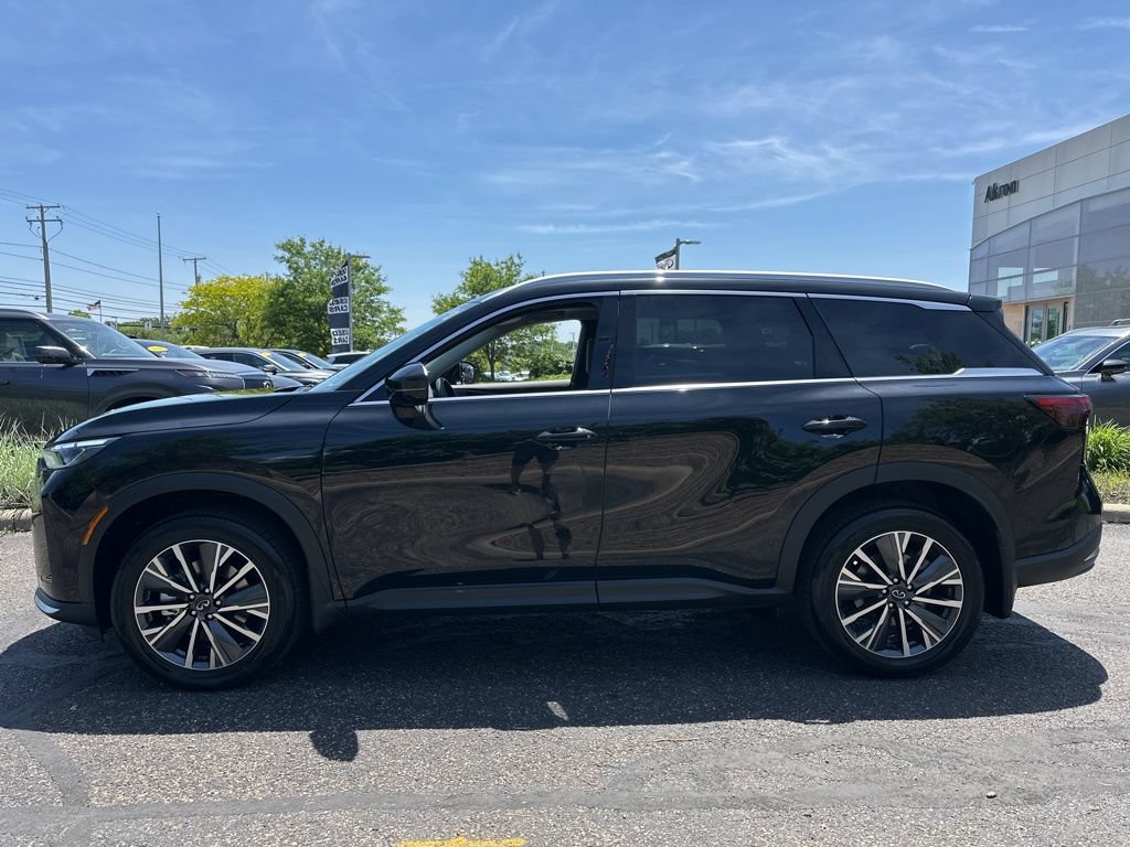 New 2027 INFINITI QX60 Luxe w/ Cargo Package AWD/4WD image 2