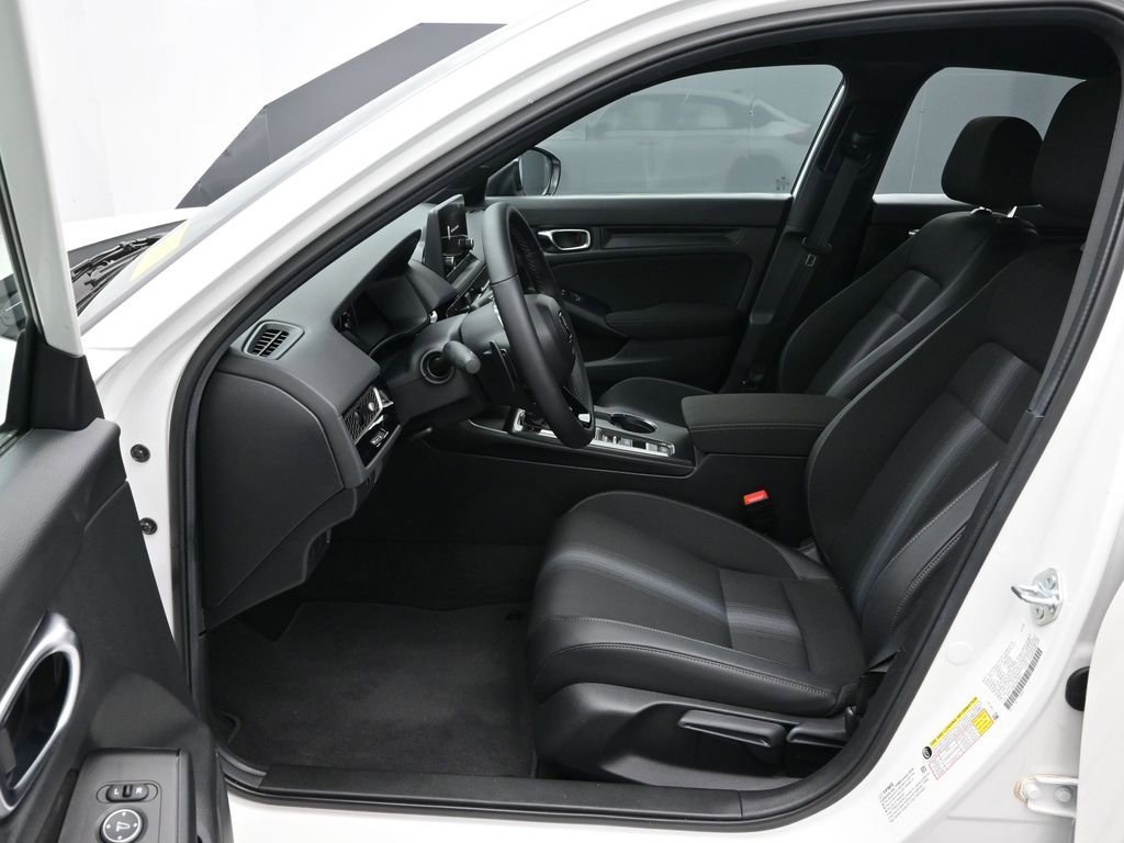 Used 2025 Honda Civic Sport image 13