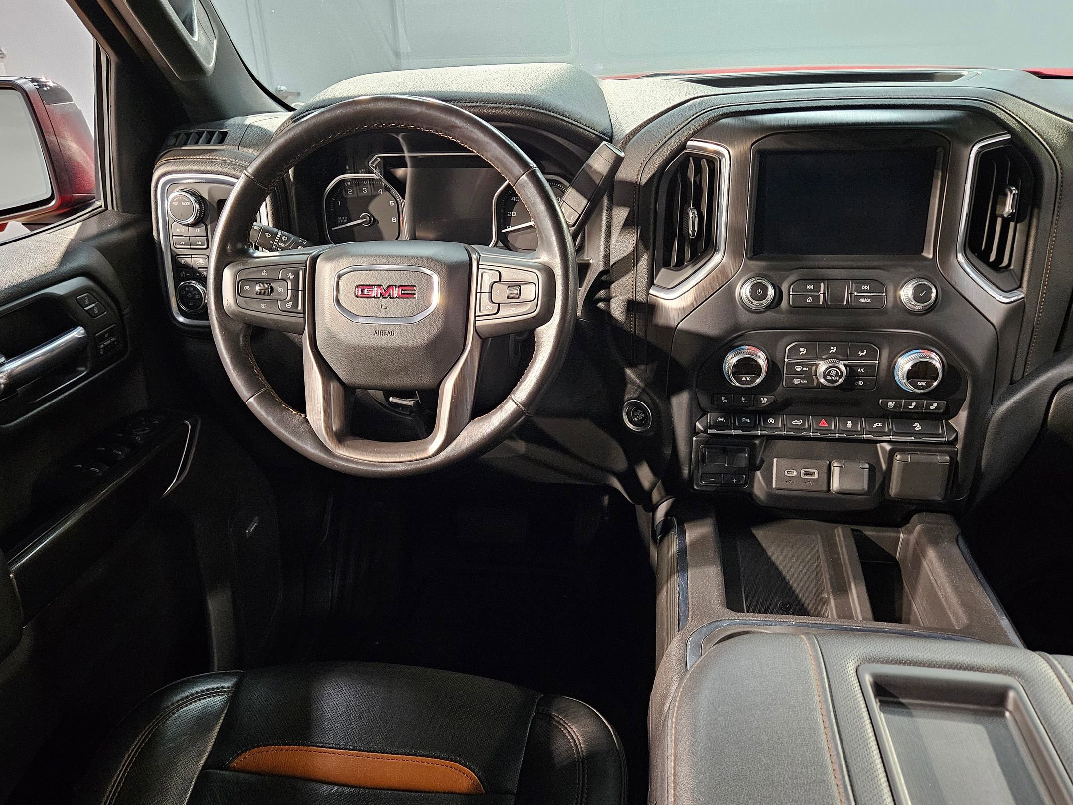 Used 2021 GMC Sierra 1500 AT4 w/ AT4 Value Package image 9