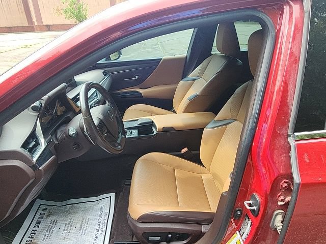 Used 2021 Lexus ES 300h w/ Premium Package FWD image 14