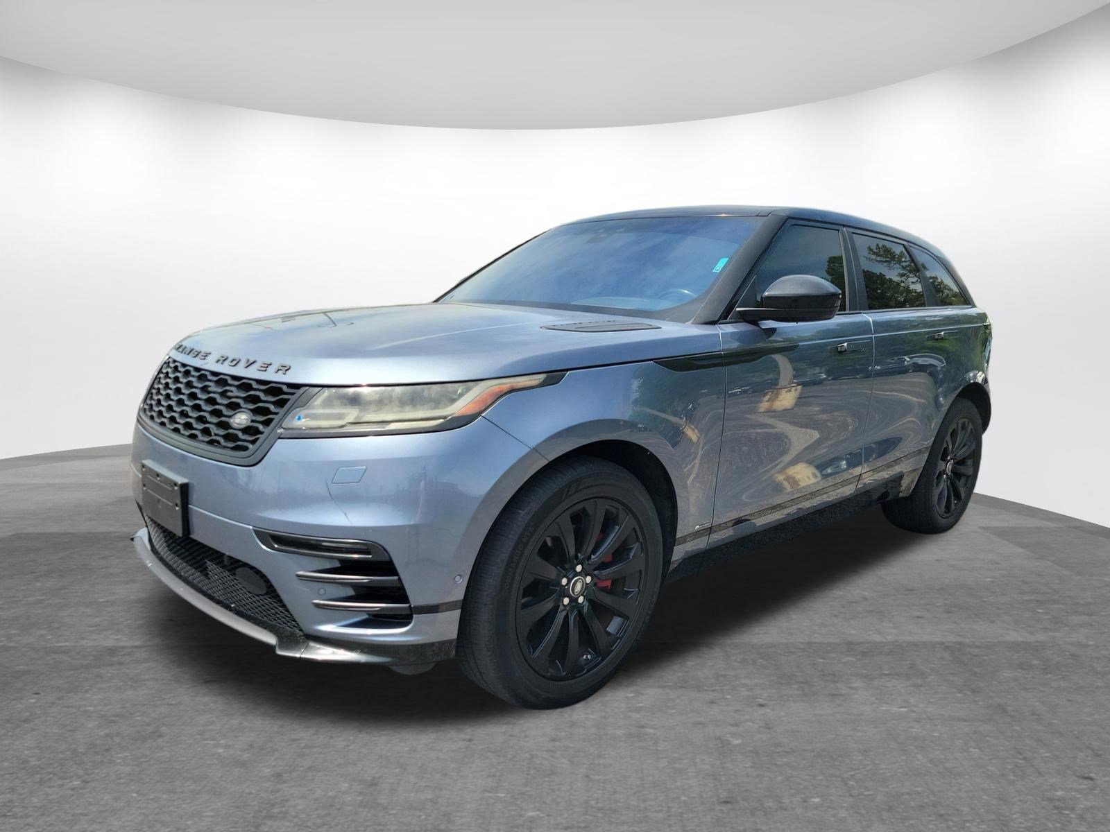 Used 2019 Land Rover Range Rover Velar R-Dynamic SE image 22
