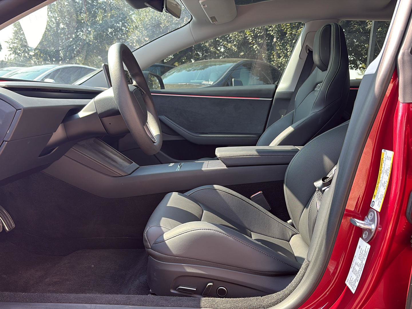 Used 2025 Tesla Model 3 Performance AWD/4WD image 15