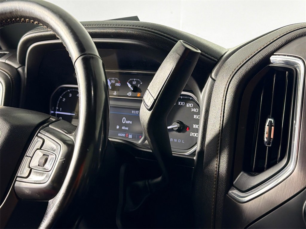 Used 2022 GMC Sierra 2500 AT4 w/ Gooseneck/5TH Wheel Package image 15