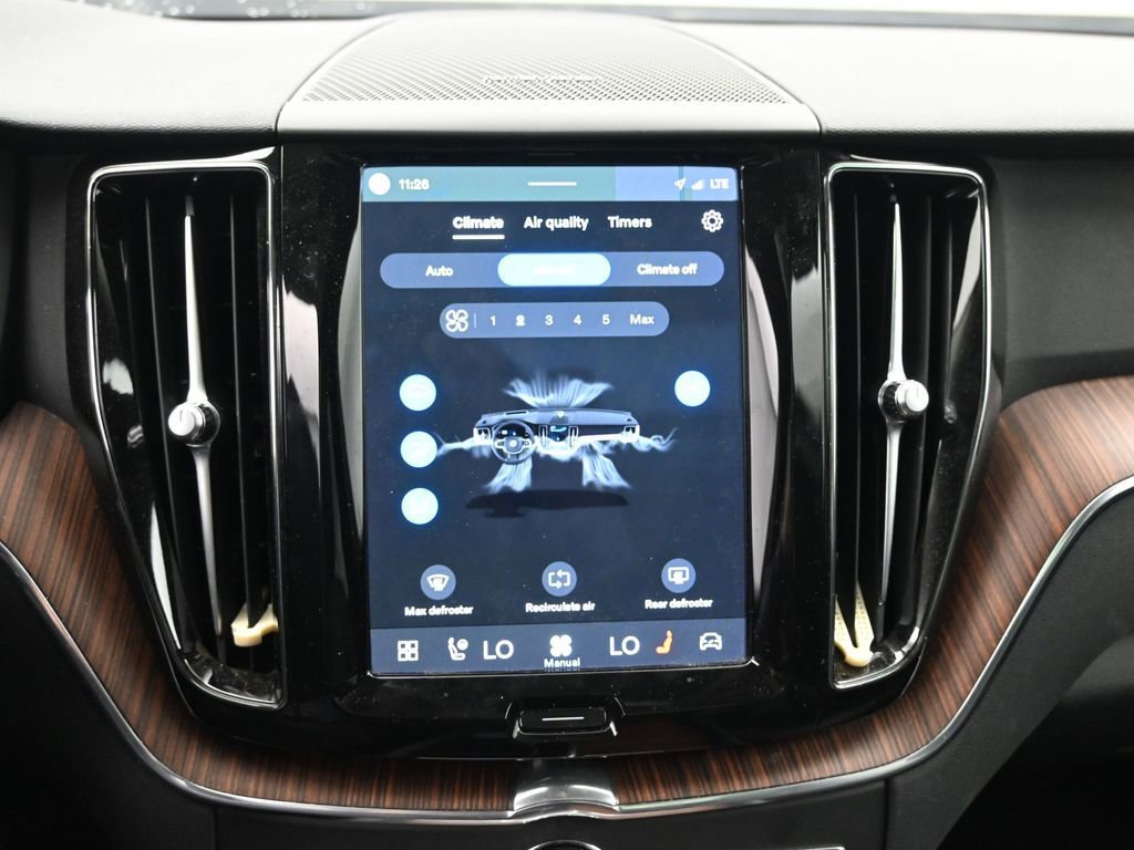Certified 2023 Volvo XC60 B5 Plus w/ Climate Package AWD/4WD image 13