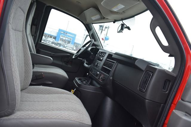 New 2026 Chevrolet Express 3500 w/ Power Convenience Package image 13