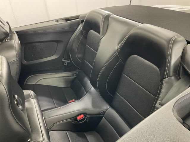 Used 2021 Ford Mustang GT Premium w/ Equipment Group 401A RWD image 26