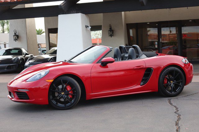 Used 2017 Porsche 718 Boxster S RWD image 5
