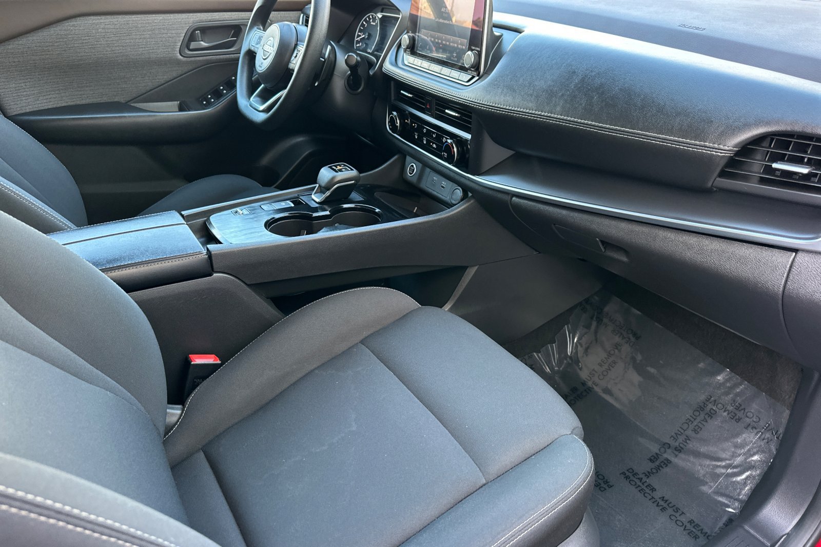 Used 2023 Nissan Rogue S FWD image 20
