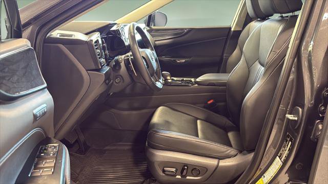 Certified 2025 Lexus NX 350 AWD w/ Accessory Package (2T) image 20