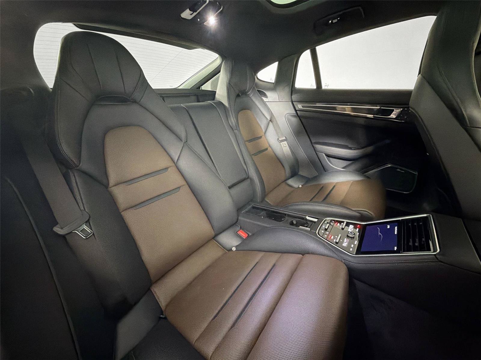Certified 2023 Porsche Panamera Turbo S AWD/4WD image 27
