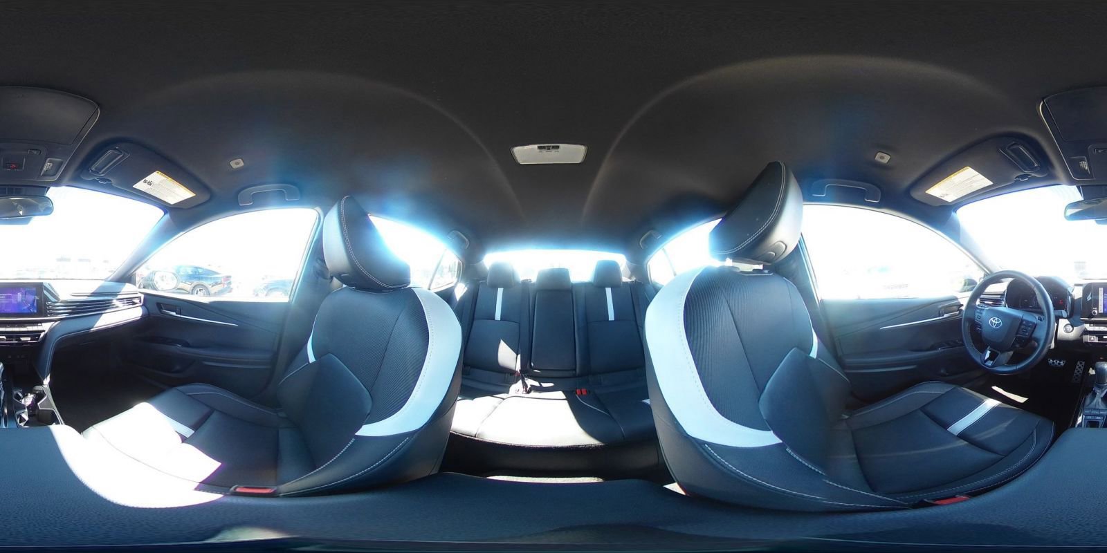 Used 2025 Toyota Camry SE FWD image 41