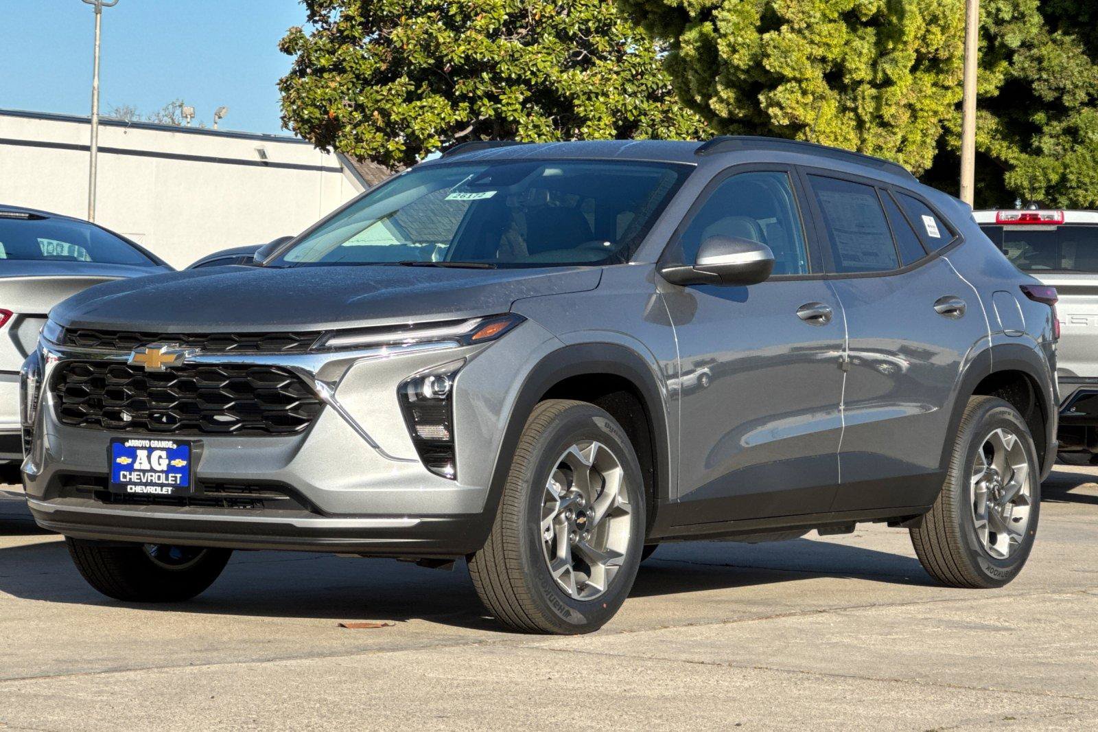 Used 2026 Chevrolet Trax LT w/ Driver Confidence Package FWD image 9