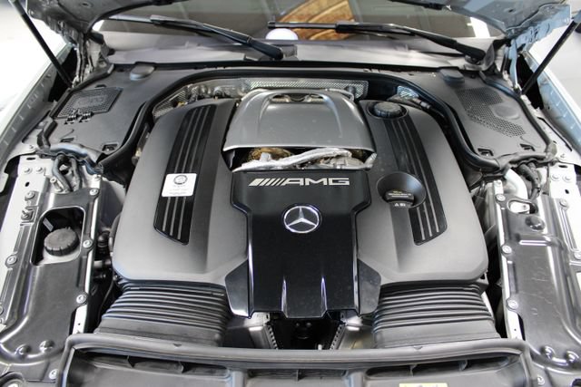 Used 2022 Mercedes-Benz SL 63 AMG 4MATIC image 22