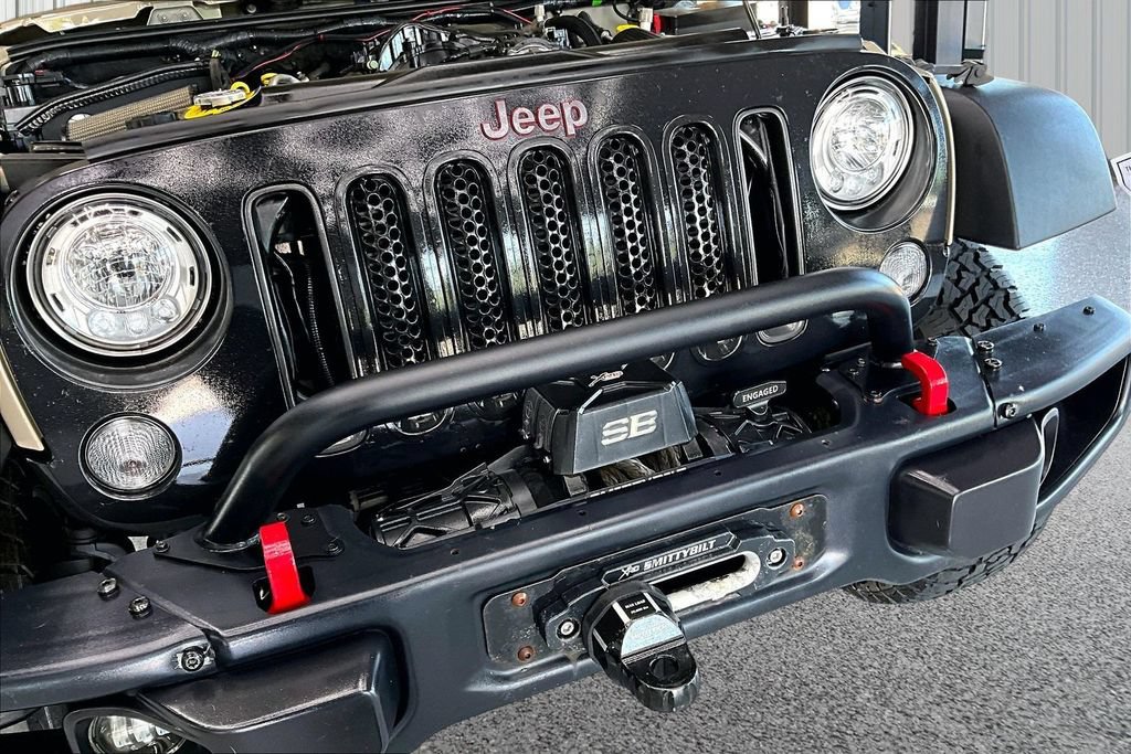 Used 2017 Jeep Wrangler Rubicon w/ Quick Order Package 24Z Recon AWD/4WD image 34