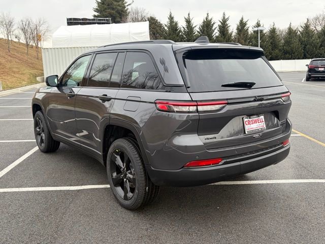 New 2025 Jeep Grand Cherokee Limited w/ Black Appearance Package AWD/4WD image 5