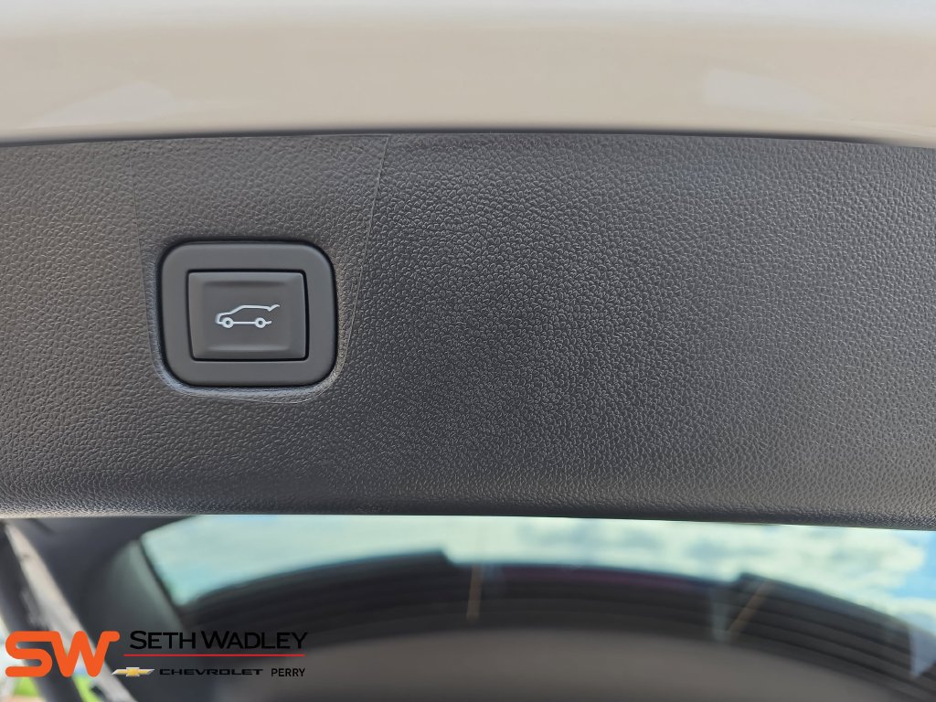 New 2026 Chevrolet Blazer LT w/ Convenience Package FWD image 13