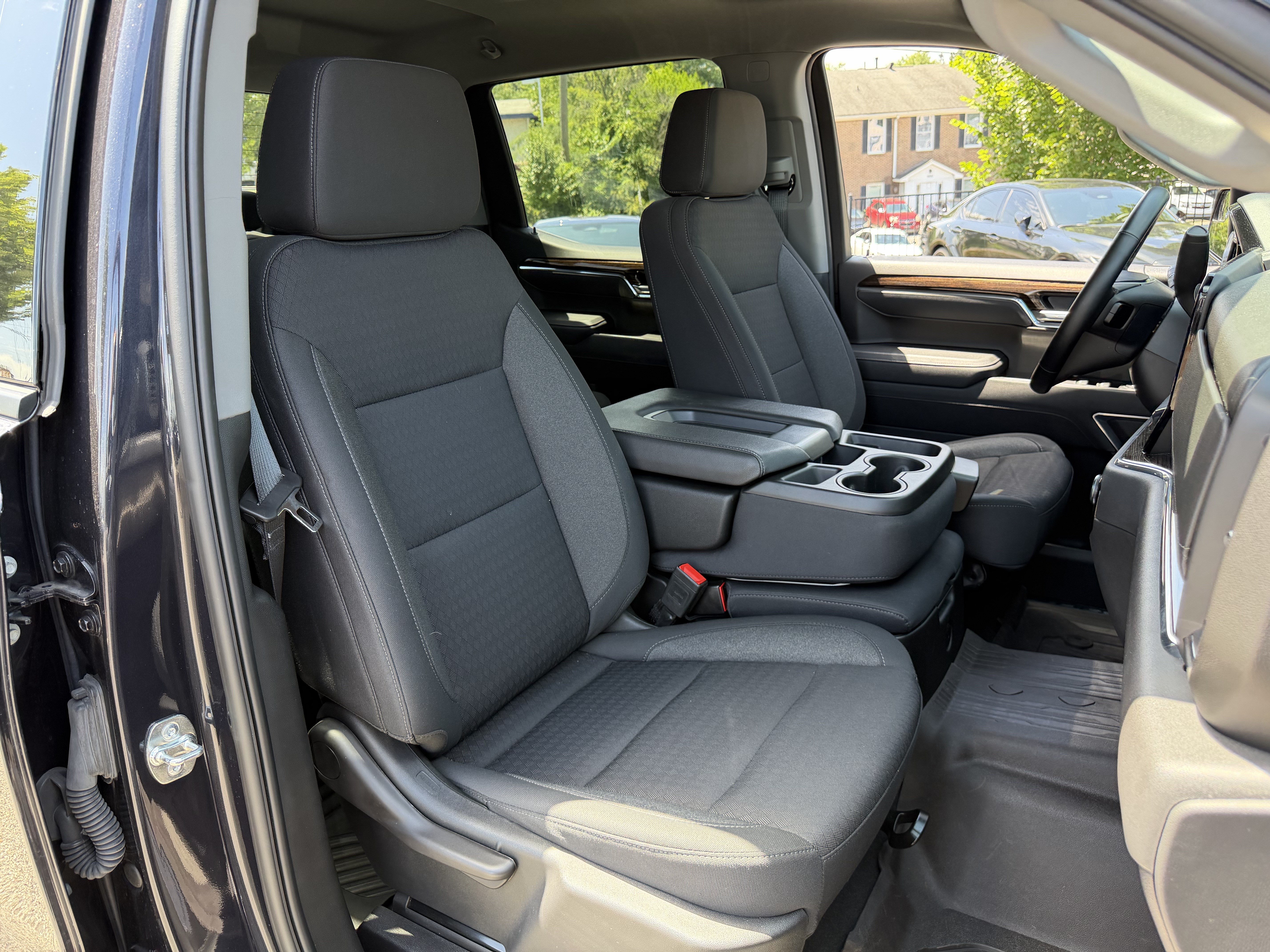 Used 2025 GMC Sierra 1500 Elevation AWD/4WD image 35