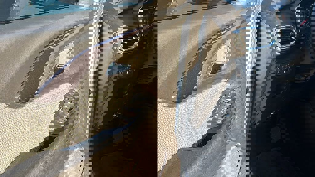 Used 2023 Chevrolet TrailBlazer LT image 11