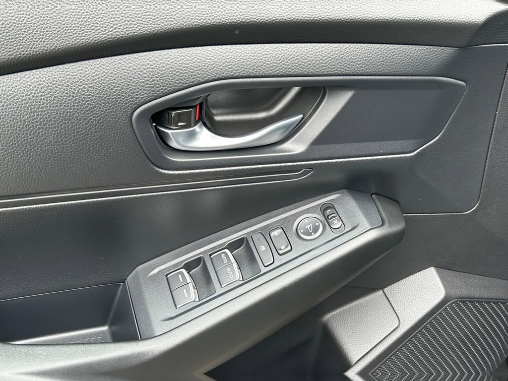 Used 2025 Honda Accord LX image 19