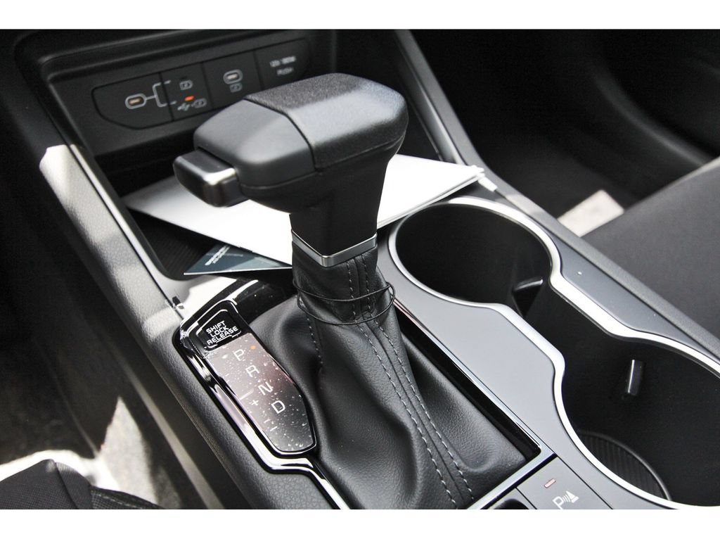New 2026 Kia K5 LXS FWD image 22
