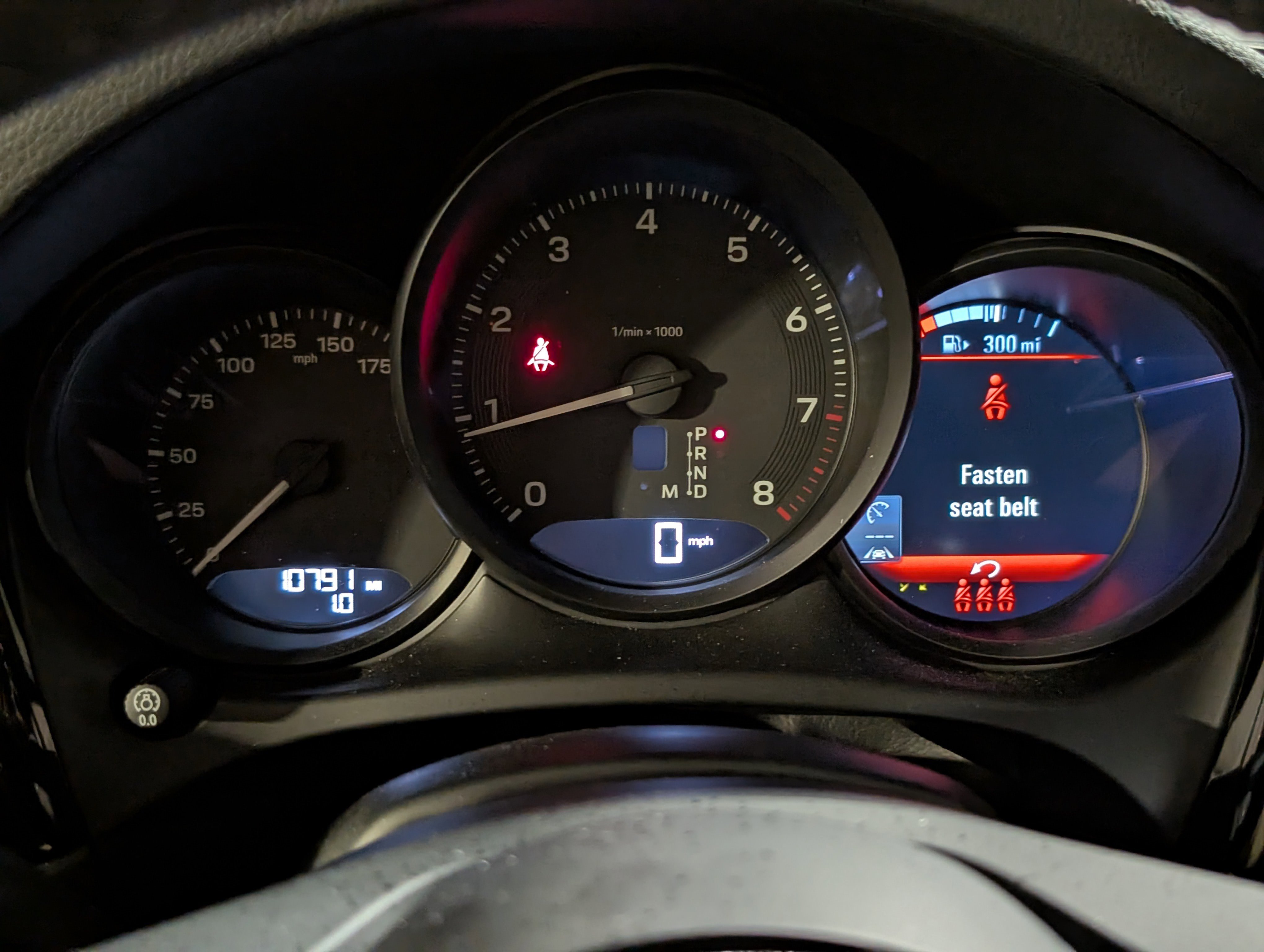 Used 2024 Porsche Macan image 30