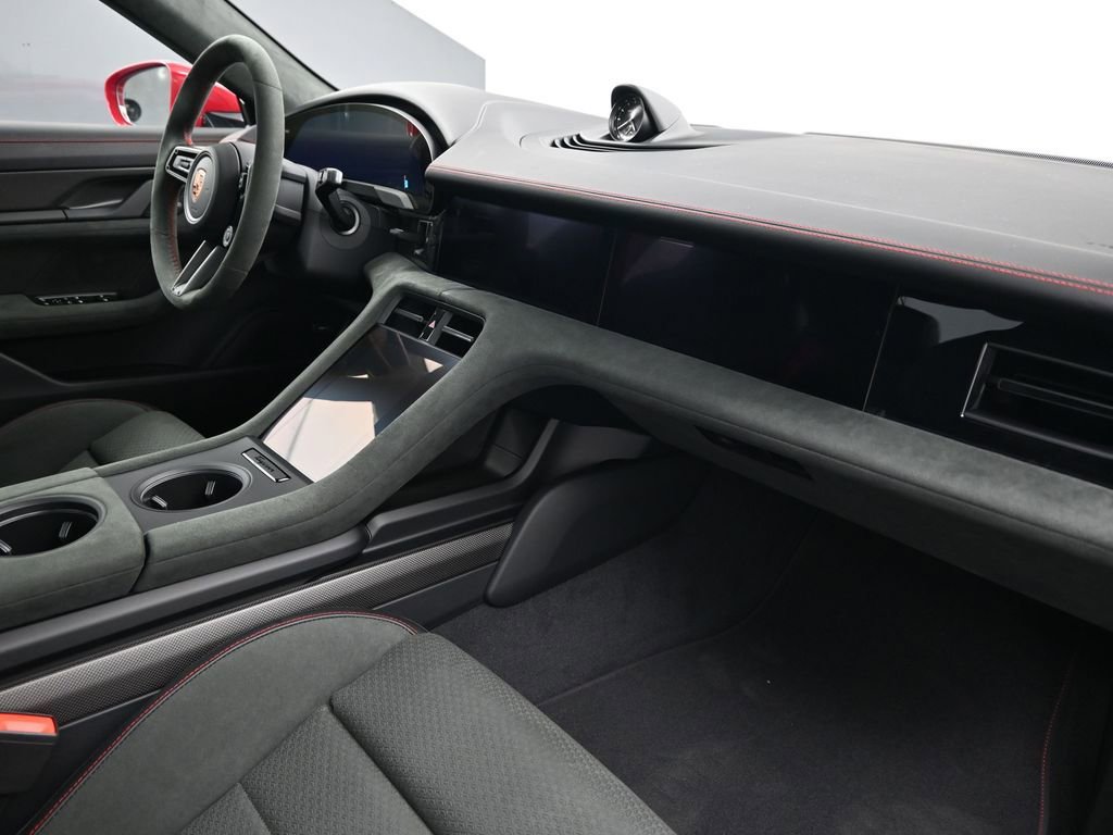 New 2026 Porsche Taycan GTS AWD/4WD image 14