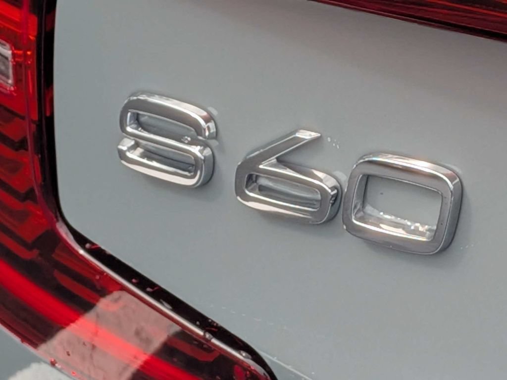 Certified 2024 Volvo S60 B5 Plus w/ Climate Package FWD image 10