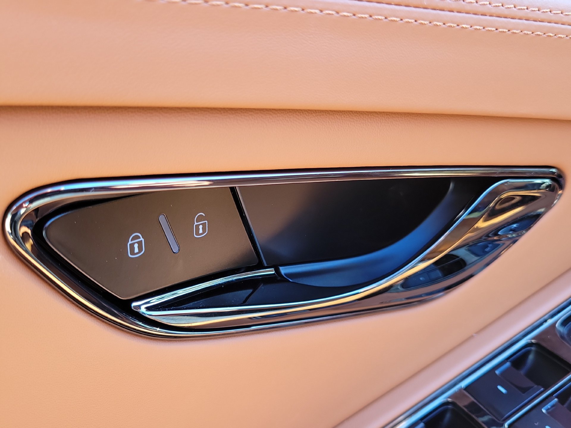 New 2026 Bentley Continental GT AWD/4WD image 16