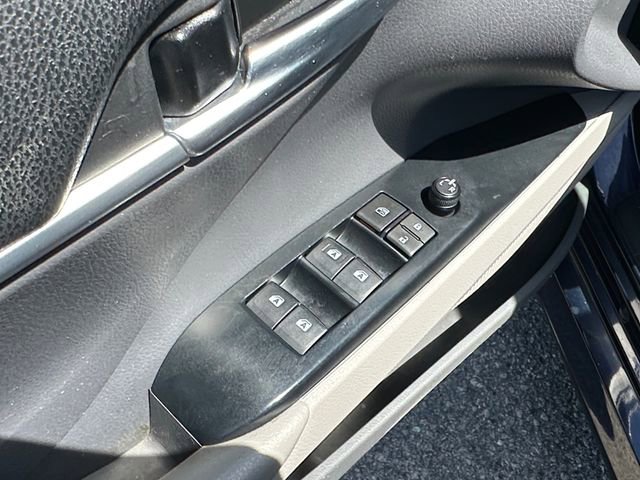 Used 2021 Toyota Camry LE FWD image 19