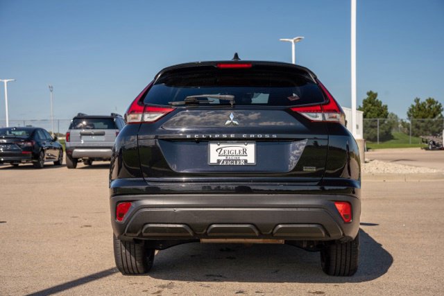 Used 2022 Mitsubishi Eclipse Cross LE AWD/4WD image 5