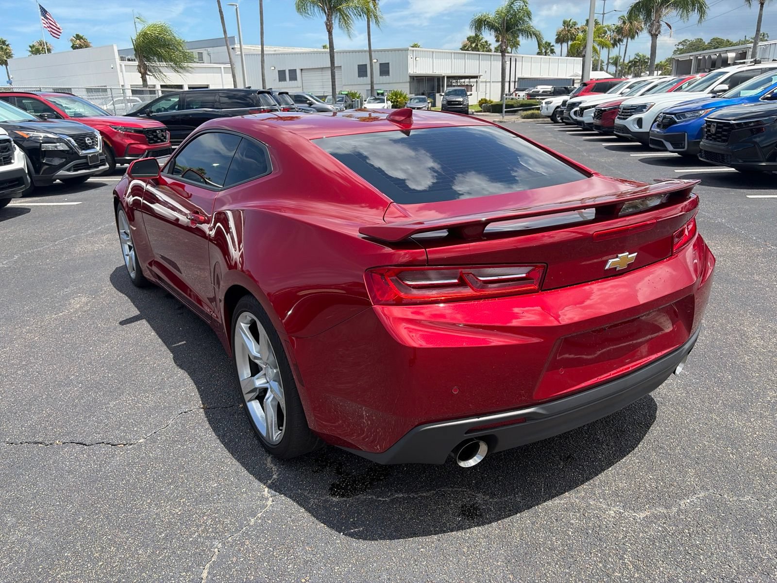 Used 2018 Chevrolet Camaro SS RWD image 5