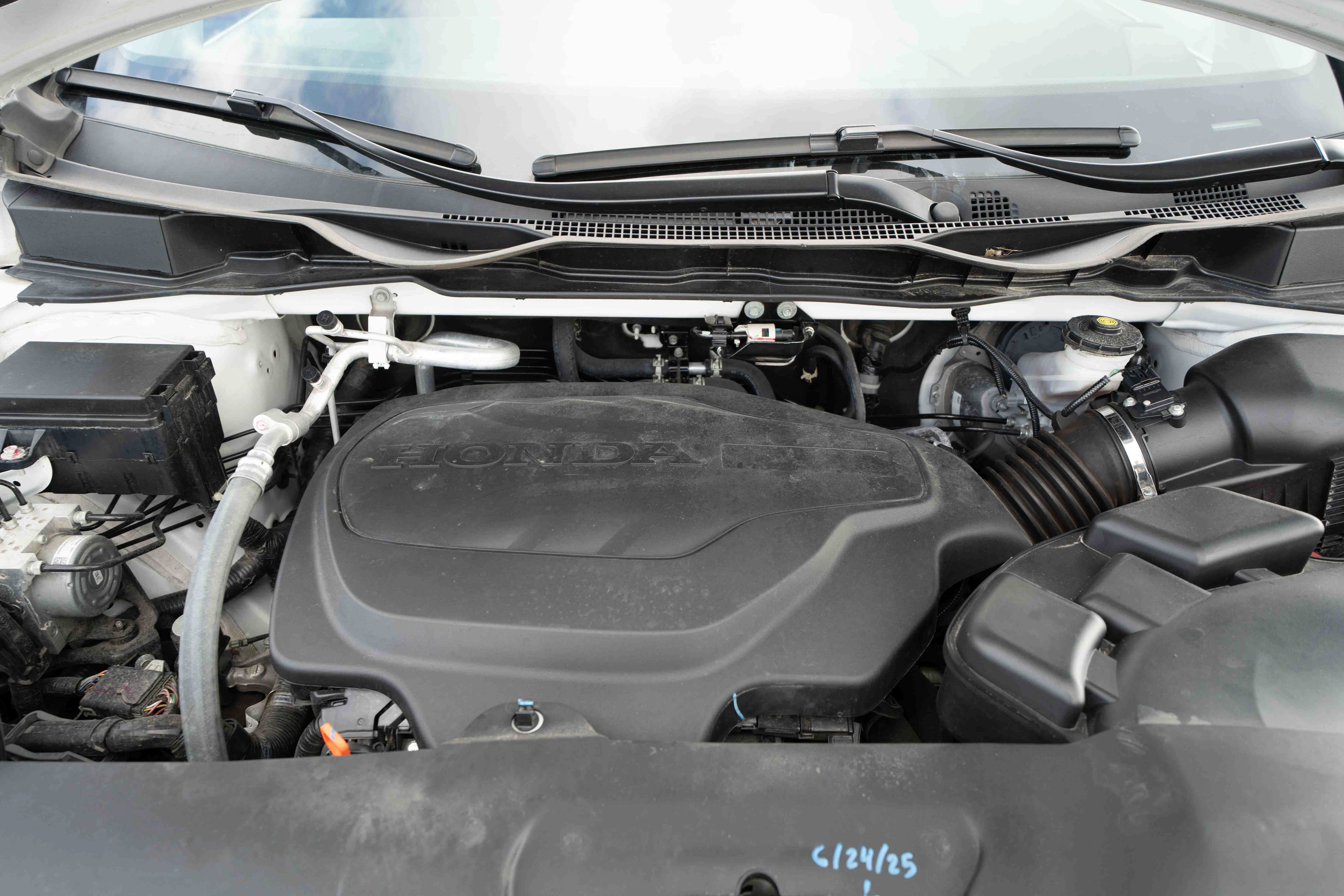 Used 2025 Honda Odyssey EX-L image 32