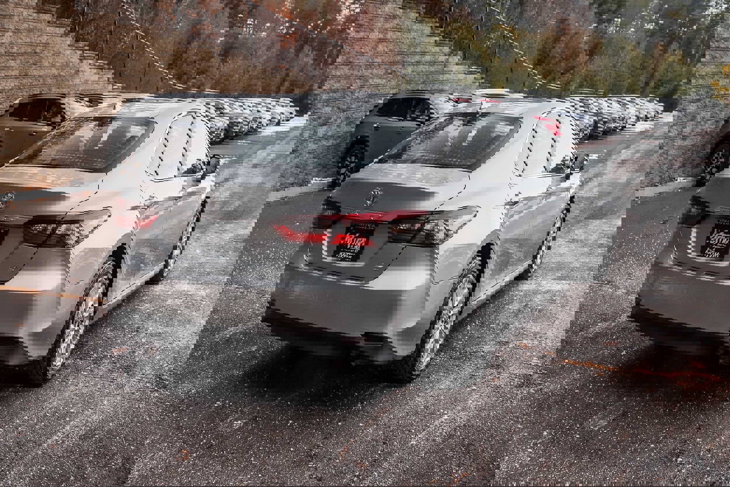 Certified 2023 Toyota Camry LE image 5