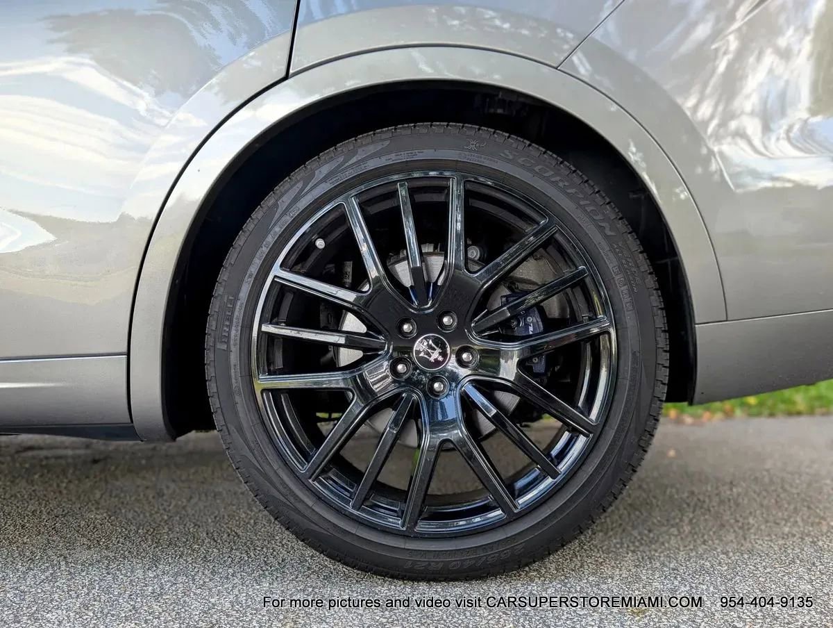 Used 2021 Maserati Levante image 92