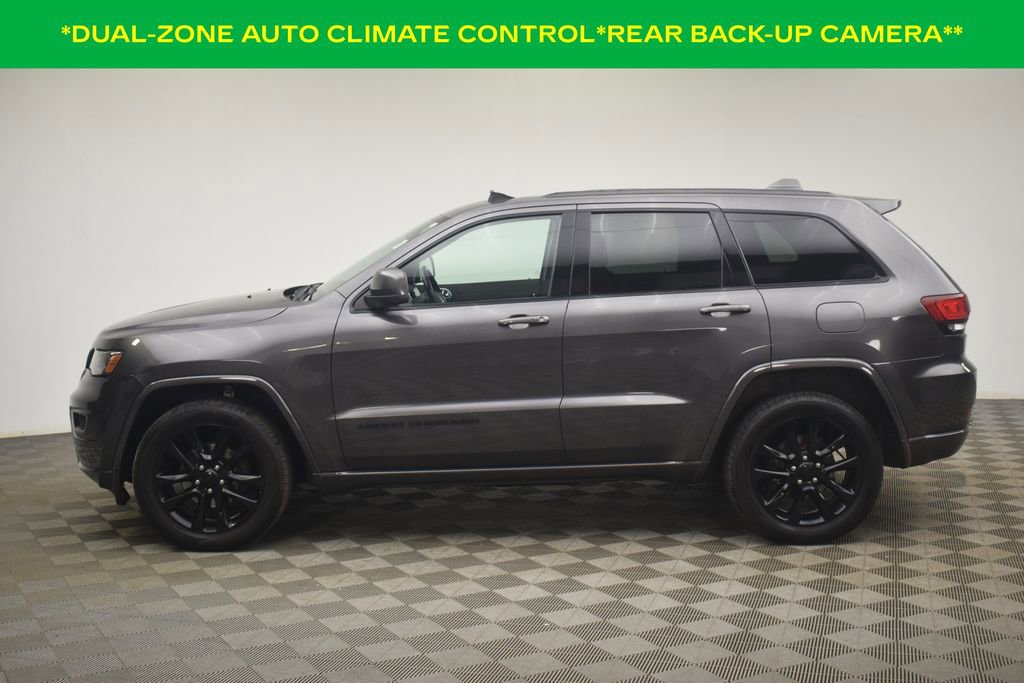 Used 2020 Jeep Grand Cherokee Altitude AWD/4WD image 11