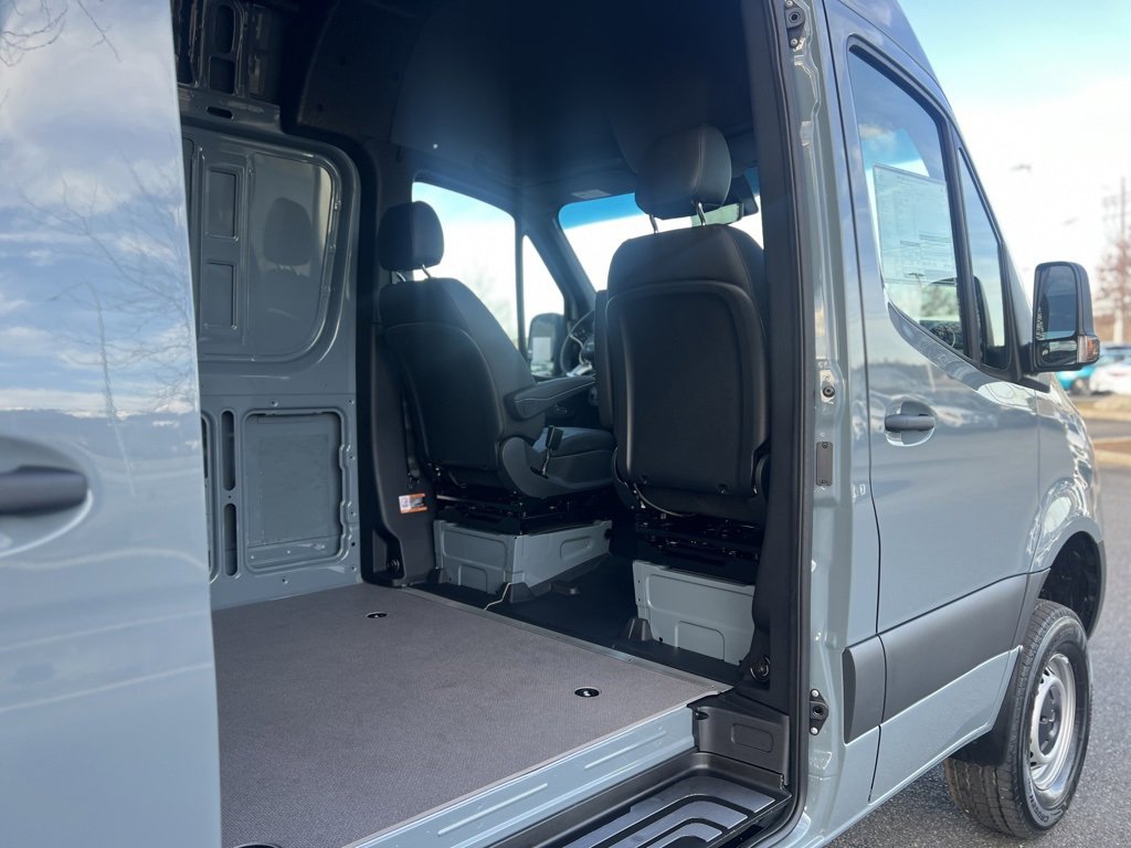 New 2025 Mercedes-Benz Sprinter 2500 image 22