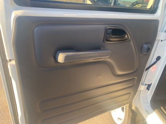 New 2025 Chevrolet Low Cab Forward image 10